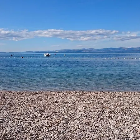 Luxury Beachfront Casa Mare With Private Heated Pool And Gym Right At The In Mirca - Brac Villa