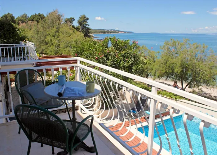 Luxury Beachfront Villa Casa Mare With Heated Pool Near Supetar - Brac *