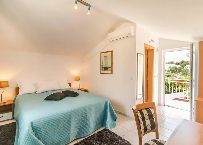 Luxury Beachfront Villa Casa Mare With Heated Pool Near Supetar - Brac