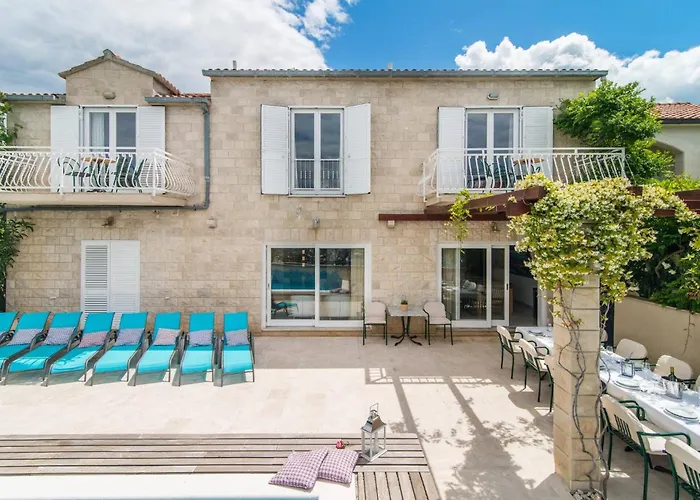 Villa Luxury Beachfront Villa Casa Mare With Heated Pool Near Supetar - Brac