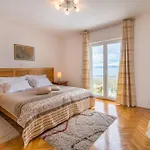 Luxury Beachfront Casa Mare With Heated Pool Near - Brac * Supetar