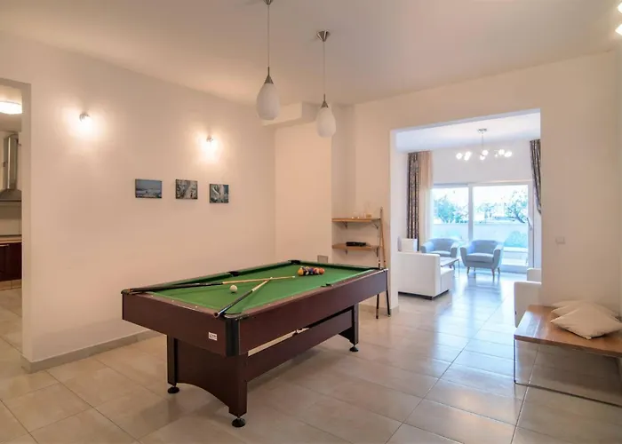 Luxury Beachfront Villa Casa Mare With Heated Pool Near Supetar - Brac